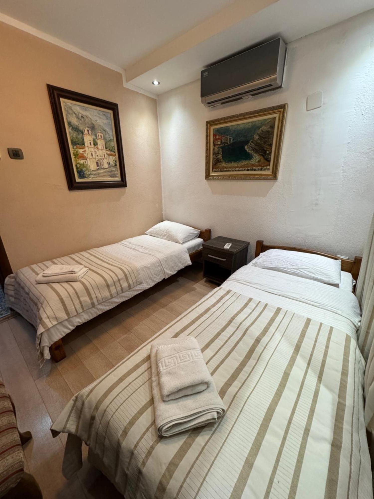 Vita Mundo Hotel Котор Екстериор снимка