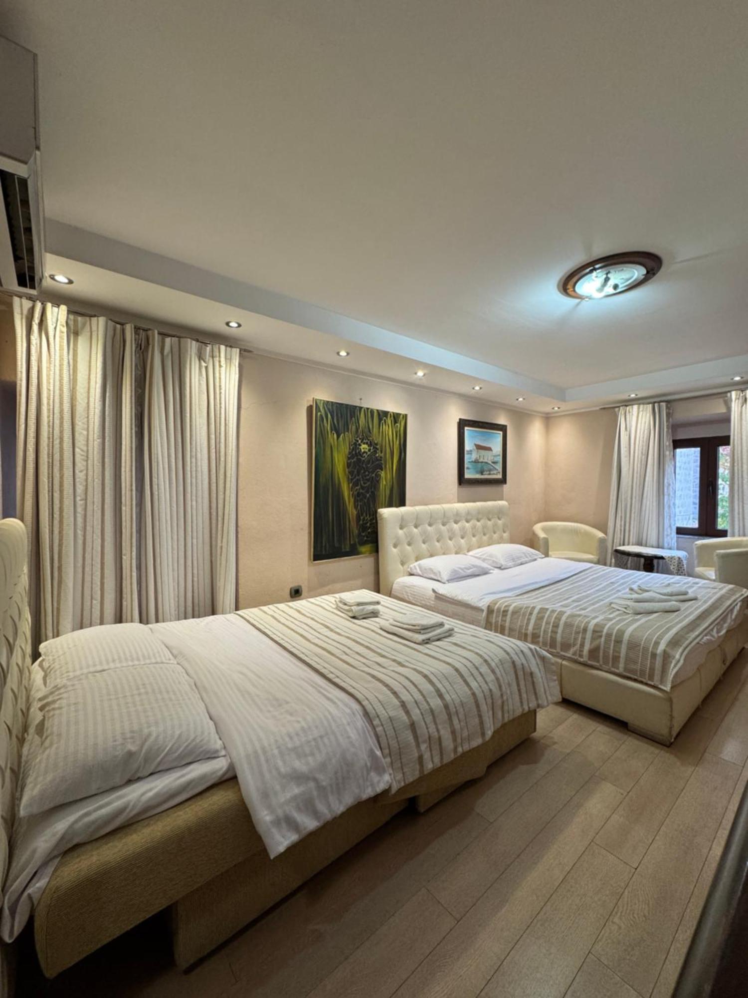 Vita Mundo Hotel Котор Екстериор снимка